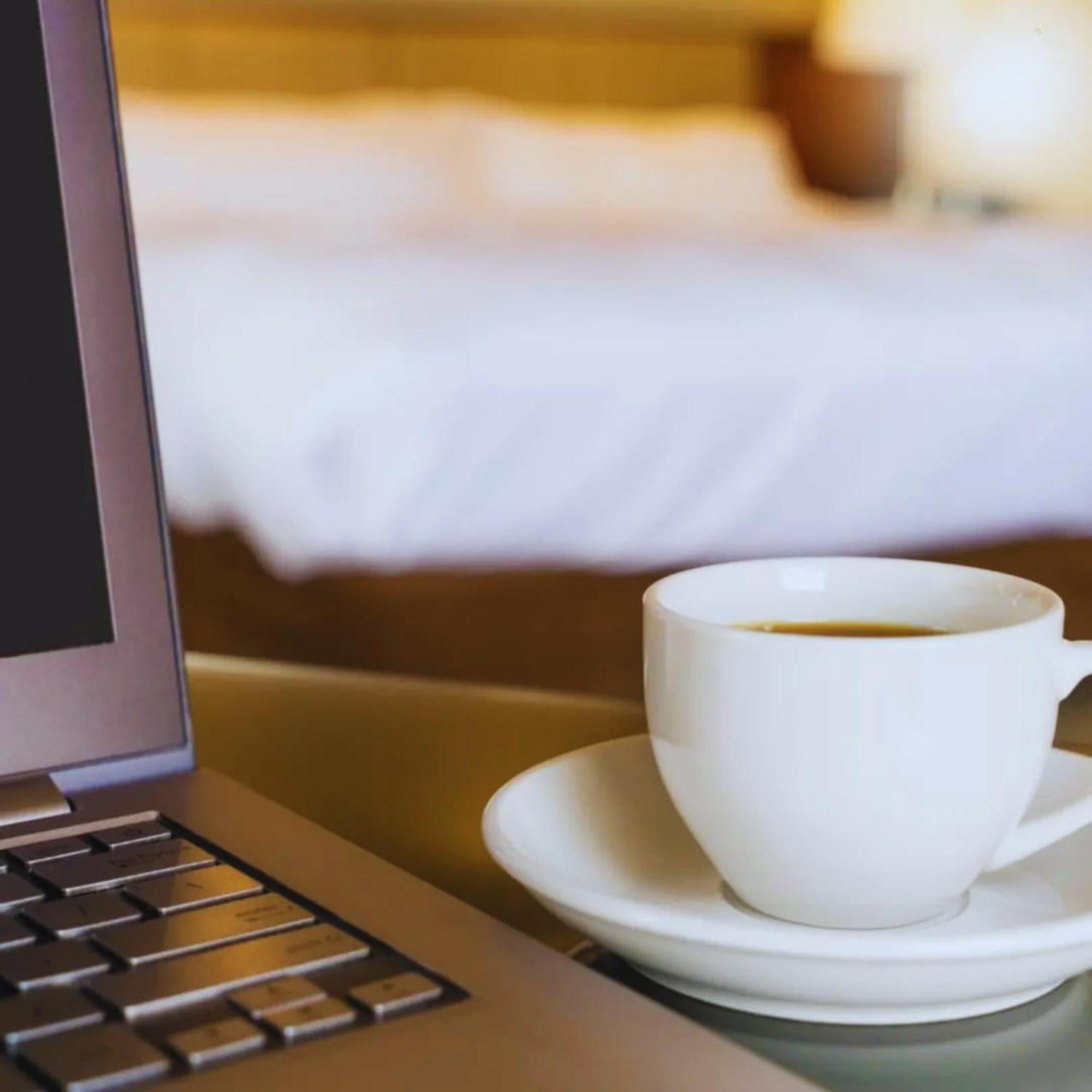 The Empresa Hotel Bombaj Zewnętrze zdjęcie